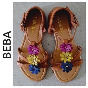 NWOT Flower Sandals